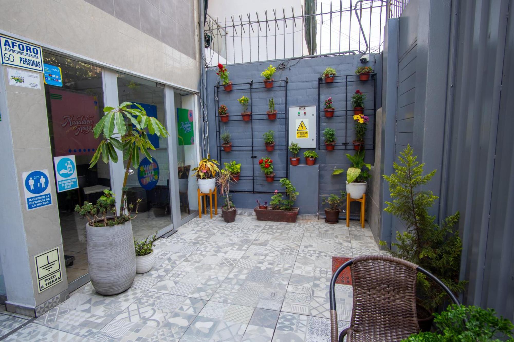Bed and Breakfast Magdalen House à Lima Extérieur photo
